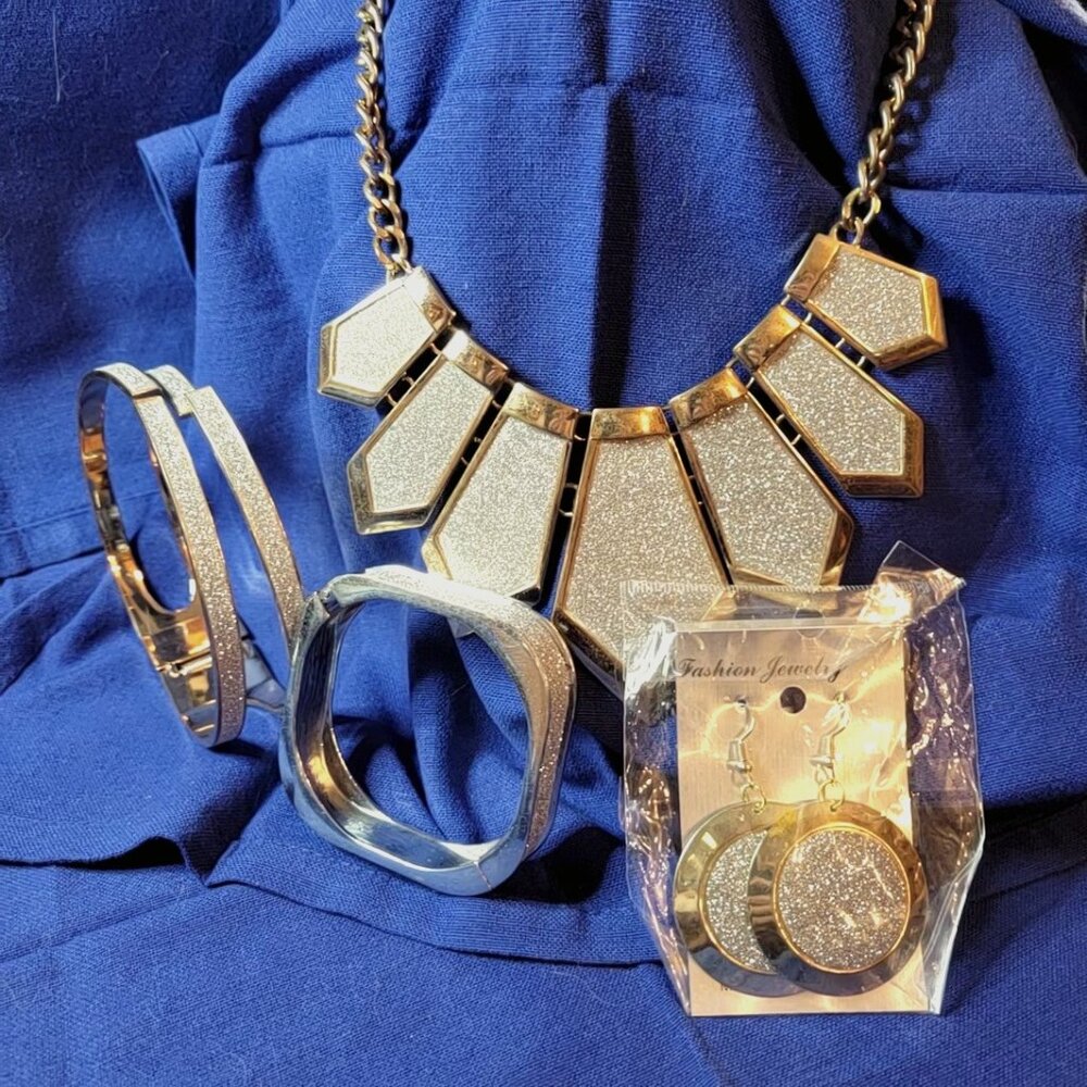 Glitter Necklace, Bracelet, and earring set